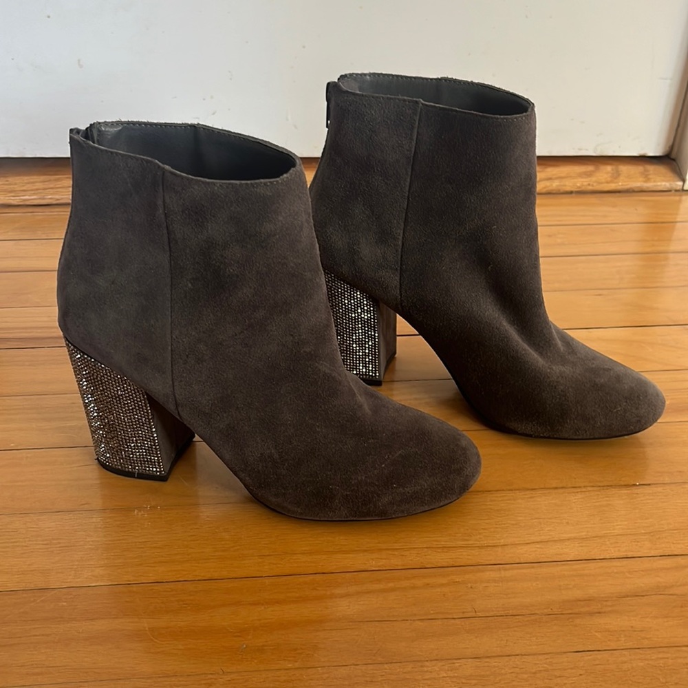Reaction by Kenneth Cole Grey Suede Booties with Sparkle heel size 9